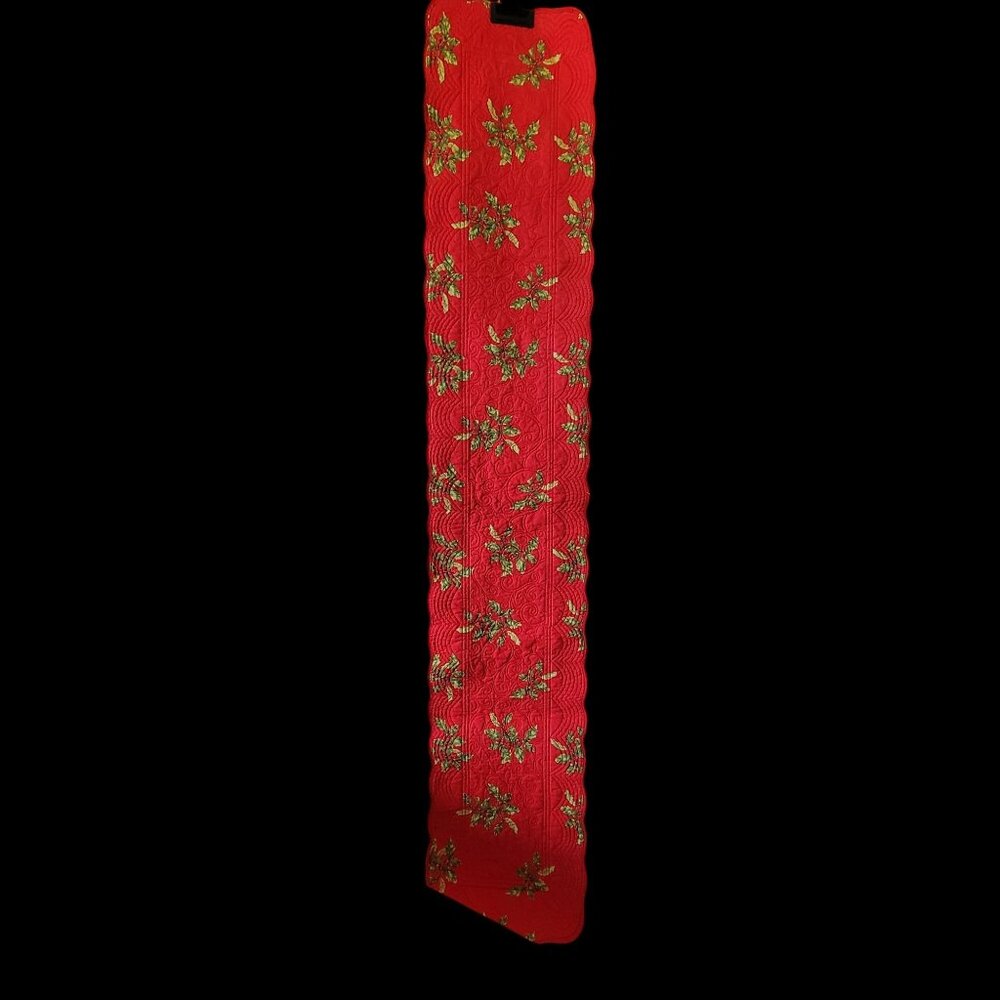 Vtg 80s 90s Y2K Quilted Red Table Runner  Ralph Lauren Christmas